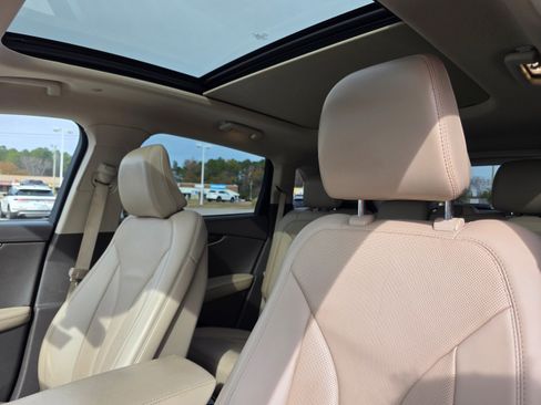 Used 2021 Lincoln Nautilus Reserve w/ Equipment Group 201A image 7