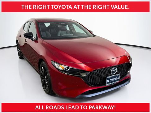 Used 2025 MAZDA MAZDA3 s Sport FWD image 1