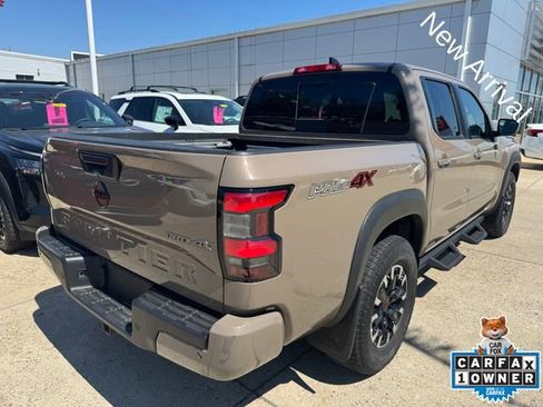 Used 2023 Nissan Frontier PRO-4X w/ Pro Convenience Package image 2