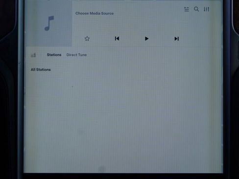 Used 2019 Tesla Model X Long Range image 22