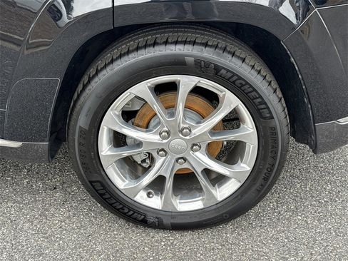 Used 2019 Jeep Grand Cherokee Summit image 19