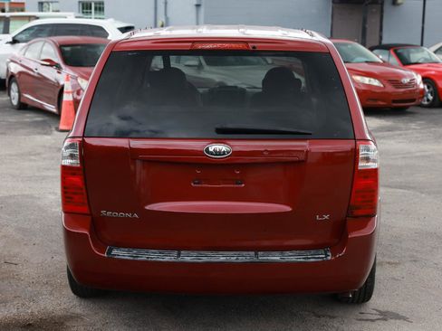 Used 2008 Kia Sedona LX FWD image 9