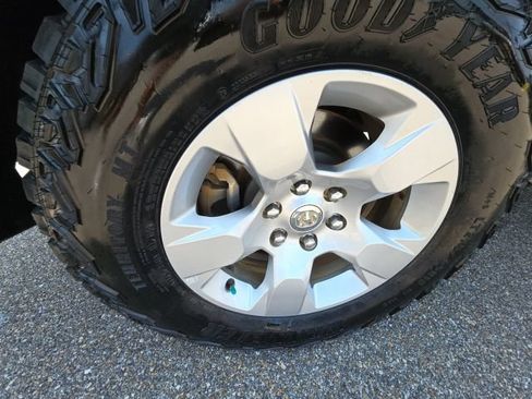 Used 2023 RAM 1500 Lone Star RWD image 11