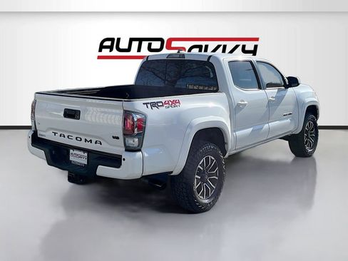 Used 2023 Toyota Tacoma TRD Sport w/ TRD Premium Sport Package AWD/4WD image 7