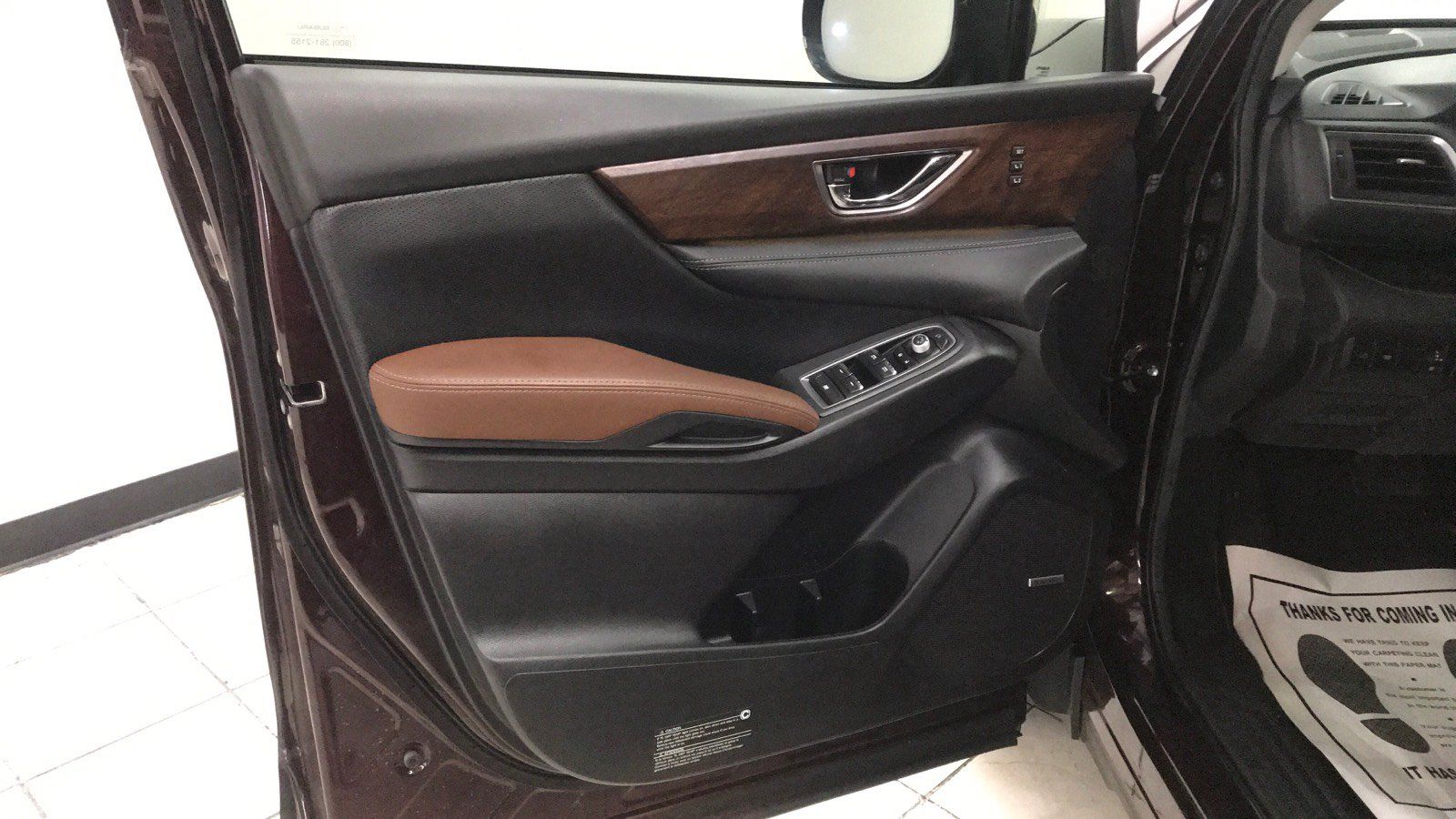 Used 2024 Subaru Ascent Touring AWD/4WD image 8