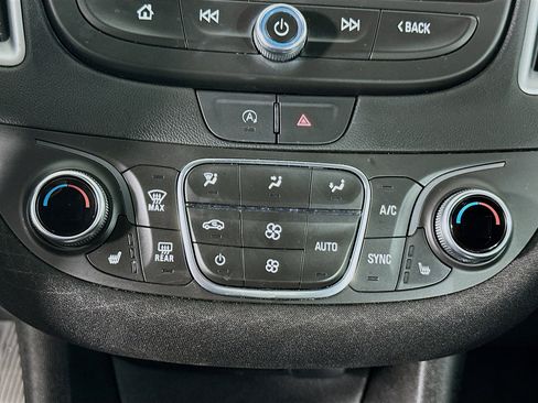 Used 2023 Chevrolet Malibu LT w/ Driver Confidence Package image 23