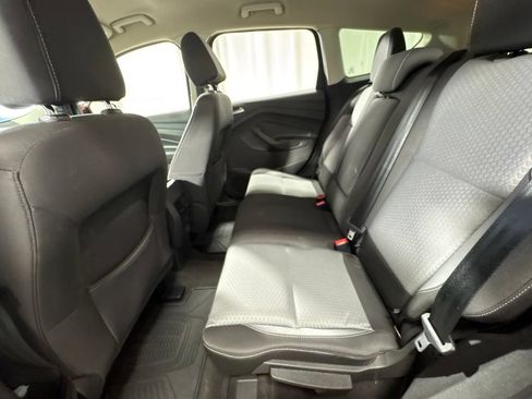 Used 2017 Ford Escape SE AWD/4WD image 22