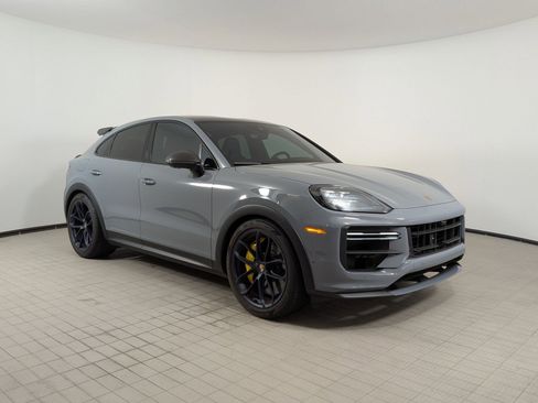 Certified 2025 Porsche Cayenne Turbo GT AWD/4WD image 7