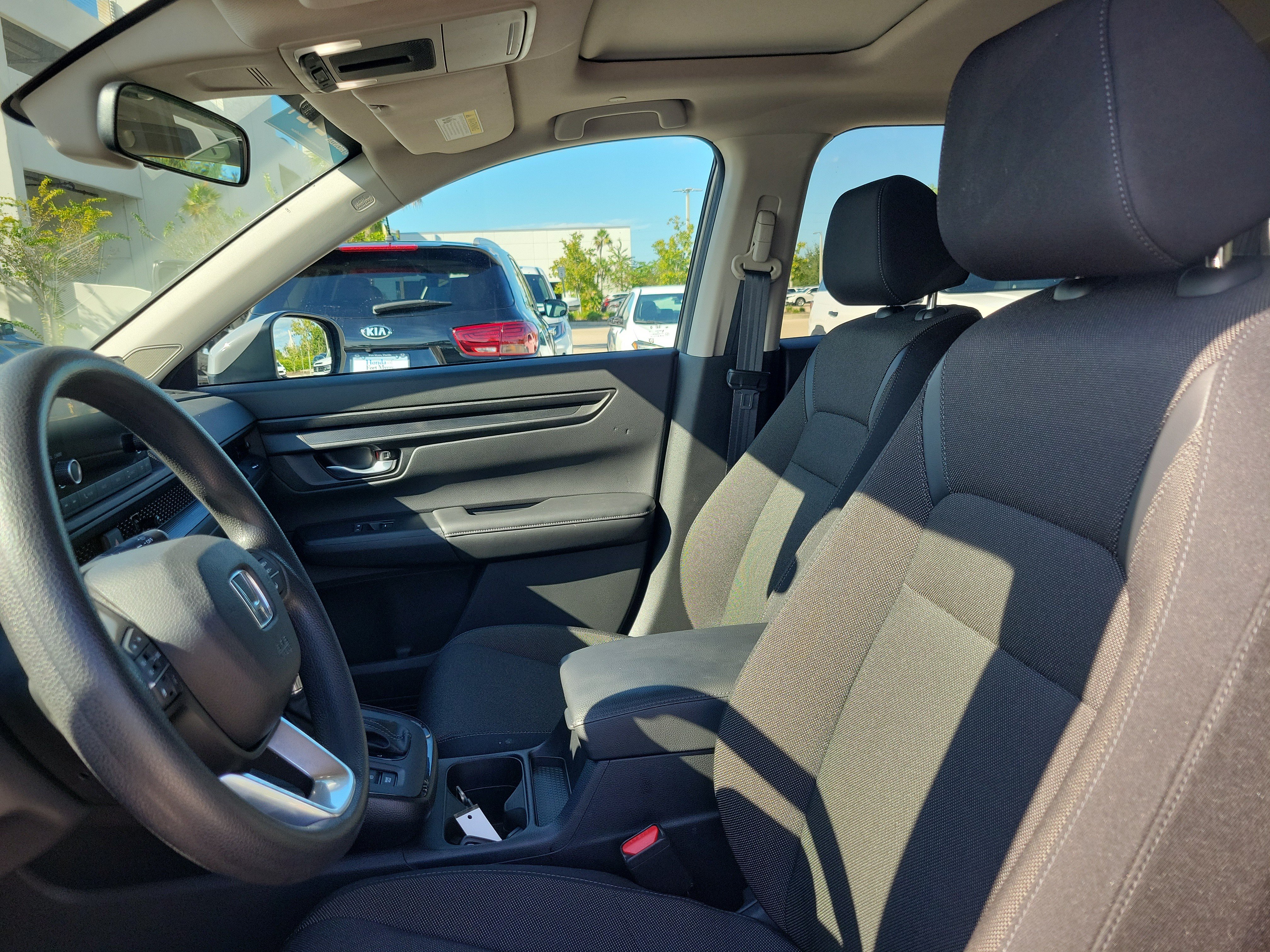 Used 2024 Honda CR-V EX image 24