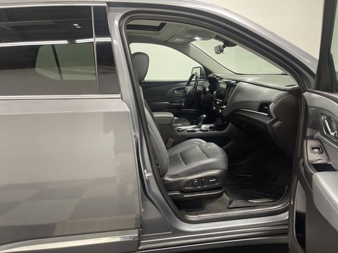 Used 2019 Chevrolet Traverse Premier w/ LPO, Floor Liner Package image 26