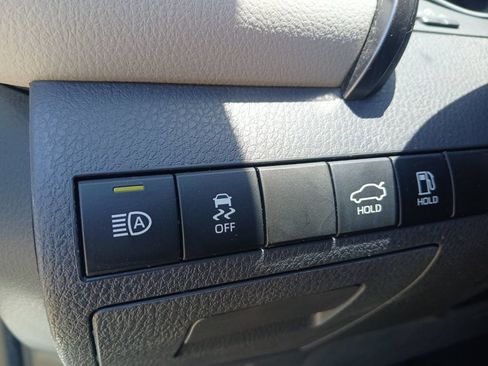 Used 2023 Toyota Camry LE FWD image 24