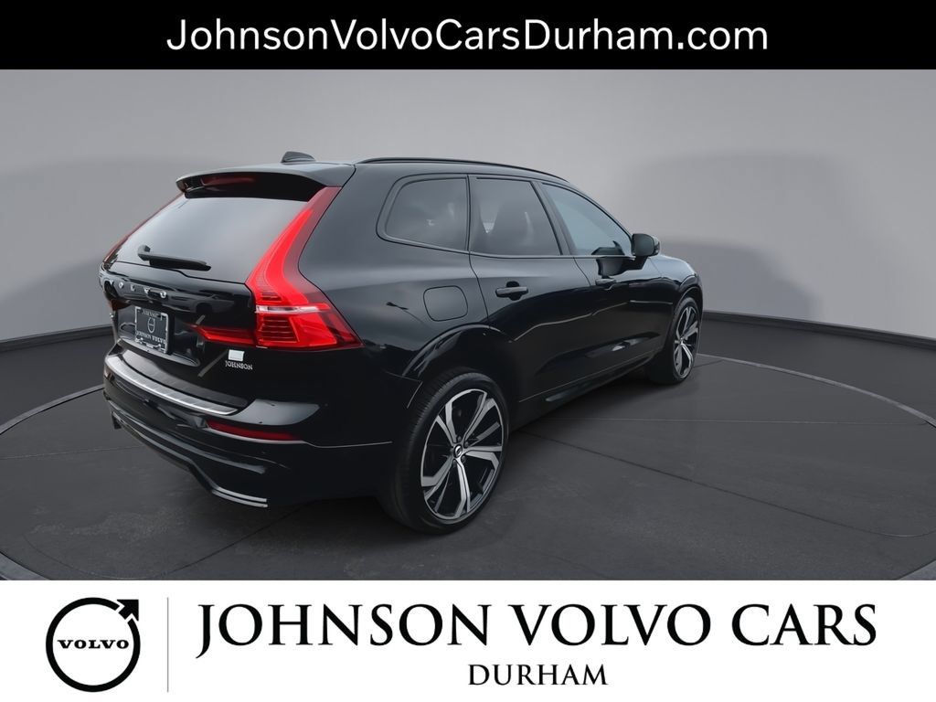 Used 2024 Volvo XC60 T8 Ultimate w/ Protection Package Premier AWD/4WD image 8