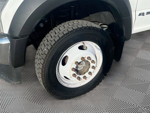 Used 2020 Ford F550 4x4 Crew Cab Super Duty image 28