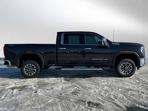 New 2026 GMC Sierra 2500 SLT AWD/4WD image 2