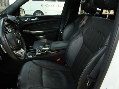 Used 2017 Mercedes-Benz GLE 43 AMG 4MATIC w/ Premium 2 Package image 17