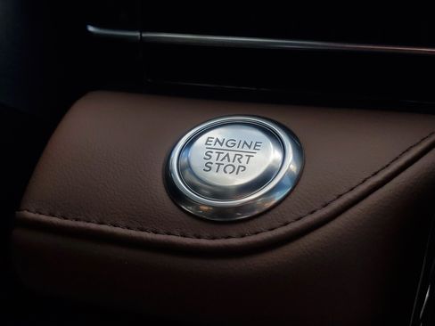 New 2026 Lincoln Nautilus Reserve AWD/4WD image 21