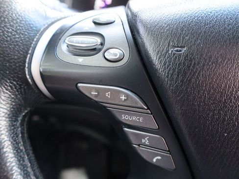 Used 2013 INFINITI JX35 AWD w/ Premium Pkg image 32