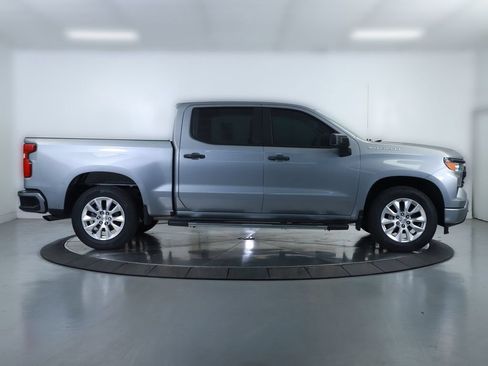 Used 2024 Chevrolet Silverado 1500 Custom RWD image 13