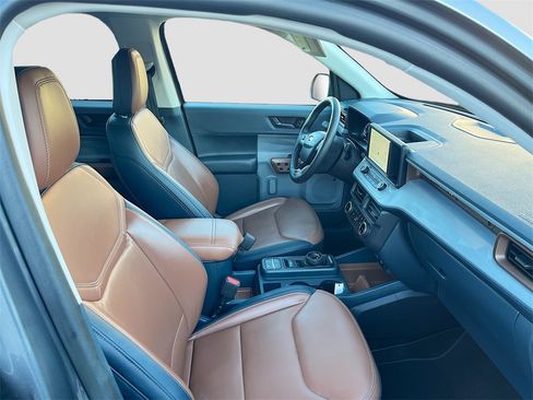 Used 2024 Ford Maverick Lariat image 28