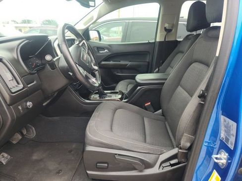 Used 2022 GMC Canyon Elevation w/ Trailering Package RWD image 2