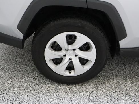Used 2024 Toyota RAV4 LE image 6