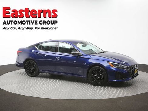 Used 2023 Nissan Altima 2.5 SR FWD image 46