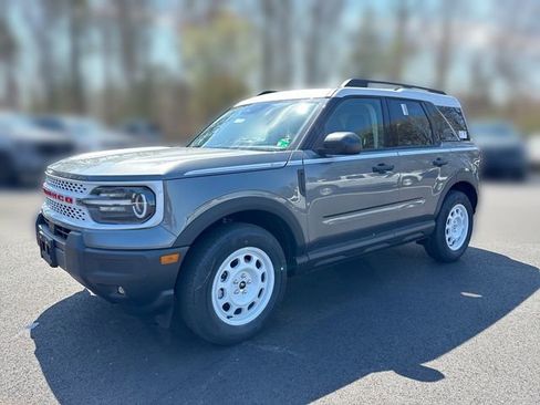 Used 2025 Ford Bronco Sport Heritage w/ Convenience Package AWD/4WD image 1