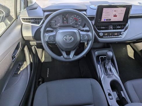 Used 2024 Toyota Corolla LE image 15