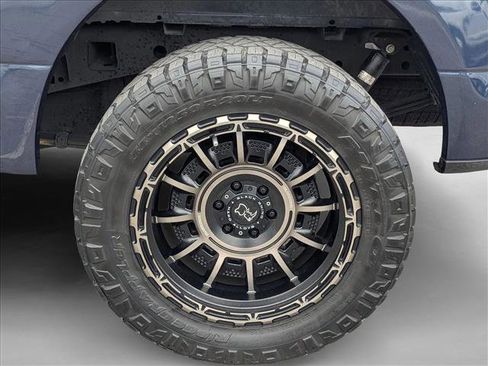 Used 2020 Ford F150 XLT image 9