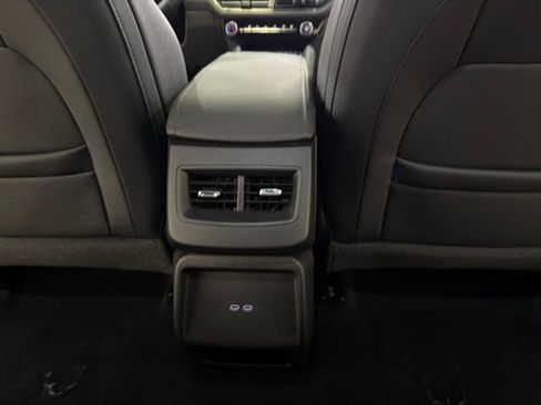 Used 2025 Chevrolet Equinox EV RS FWD image 27