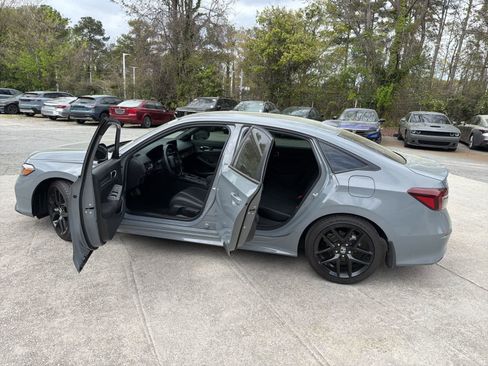 Used 2025 Honda Civic Sport image 18