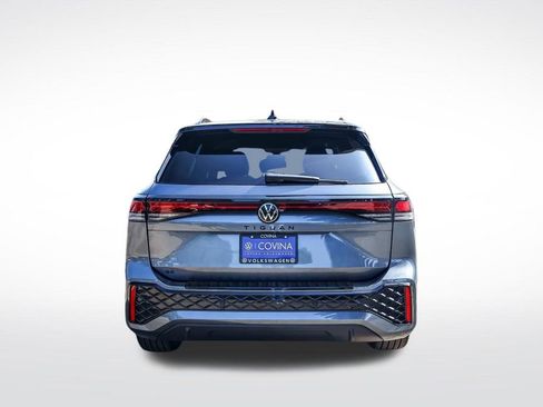 New 2026 Volkswagen Tiguan SE R-Line image 6