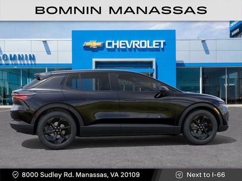 New 2026 Chevrolet Equinox EV LT w/ Midnight Package image 5