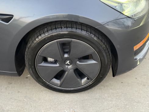 Used 2022 Tesla Model 3 Long Range image 12