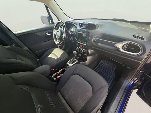Used 2017 Jeep Renegade Latitude AWD/4WD image 60