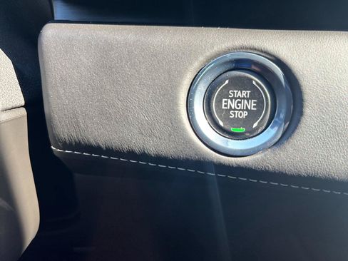 Used 2023 Cadillac Escalade V AWD/4WD image 23