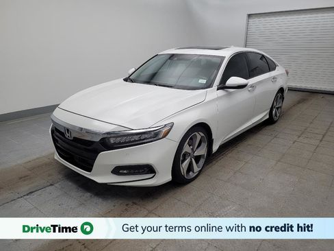 Used 2019 Honda Accord Touring image 1