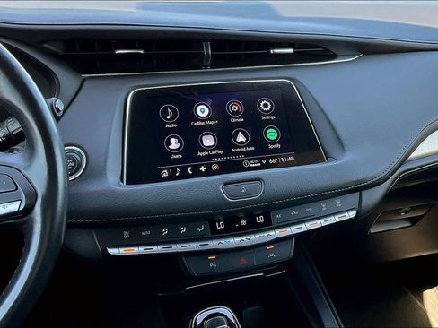 Used 2023 Cadillac XT4 Premium Luxury image 14