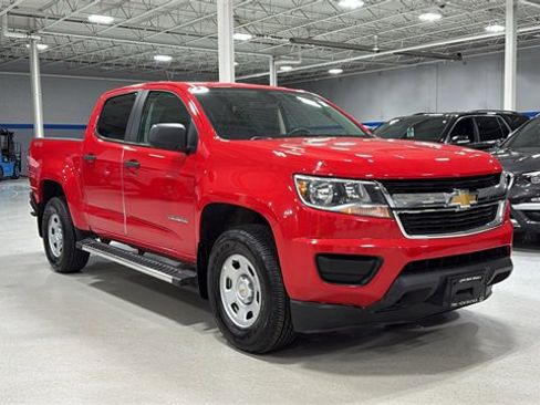 Certified 2019 Chevrolet Colorado W/T image 2