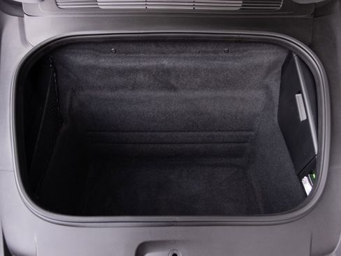 Certified 2024 Porsche 911 Carrera S RWD image 34