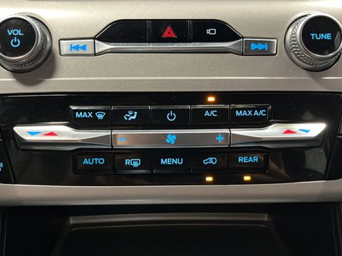 Used 2023 Ford Explorer Timberline AWD/4WD image 17