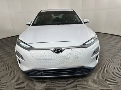 Used 2021 Hyundai Kona Limited image 8