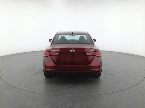 Used 2024 Nissan Altima 2.5 SV image 7