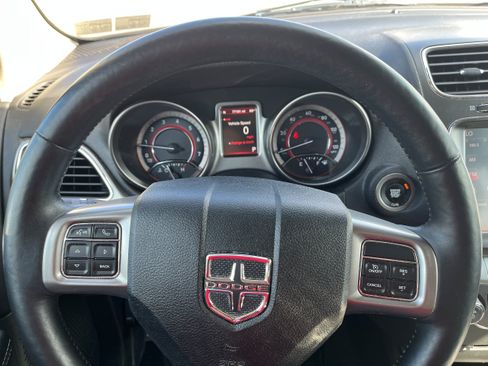 Used 2017 Dodge Journey Crossroad w/ Popular Equipment Group AWD/4WD image 18