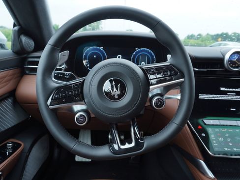 New 2025 Maserati GranCabrio Modena image 15