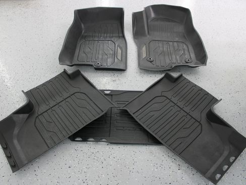 Used 2021 GMC Yukon XL Denali w/ Denali Ultimate Package image 97