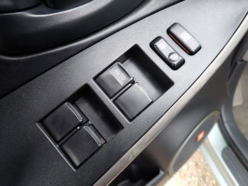 Used 2008 Toyota RAV4 Limited image 16