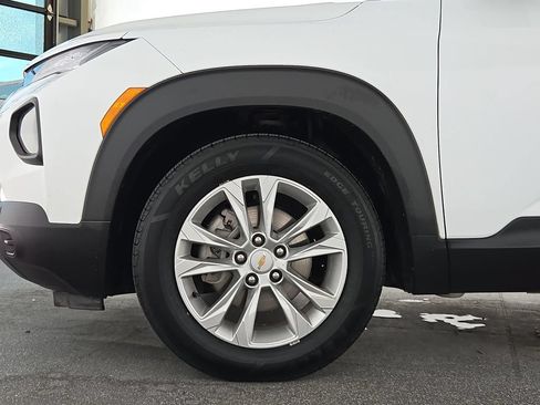 Used 2021 Chevrolet TrailBlazer LS FWD image 35