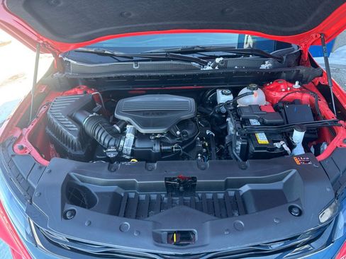 Used 2025 Chevrolet Blazer RS image 38