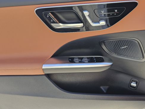 Certified 2025 Mercedes-Benz C 300 Sedan image 23